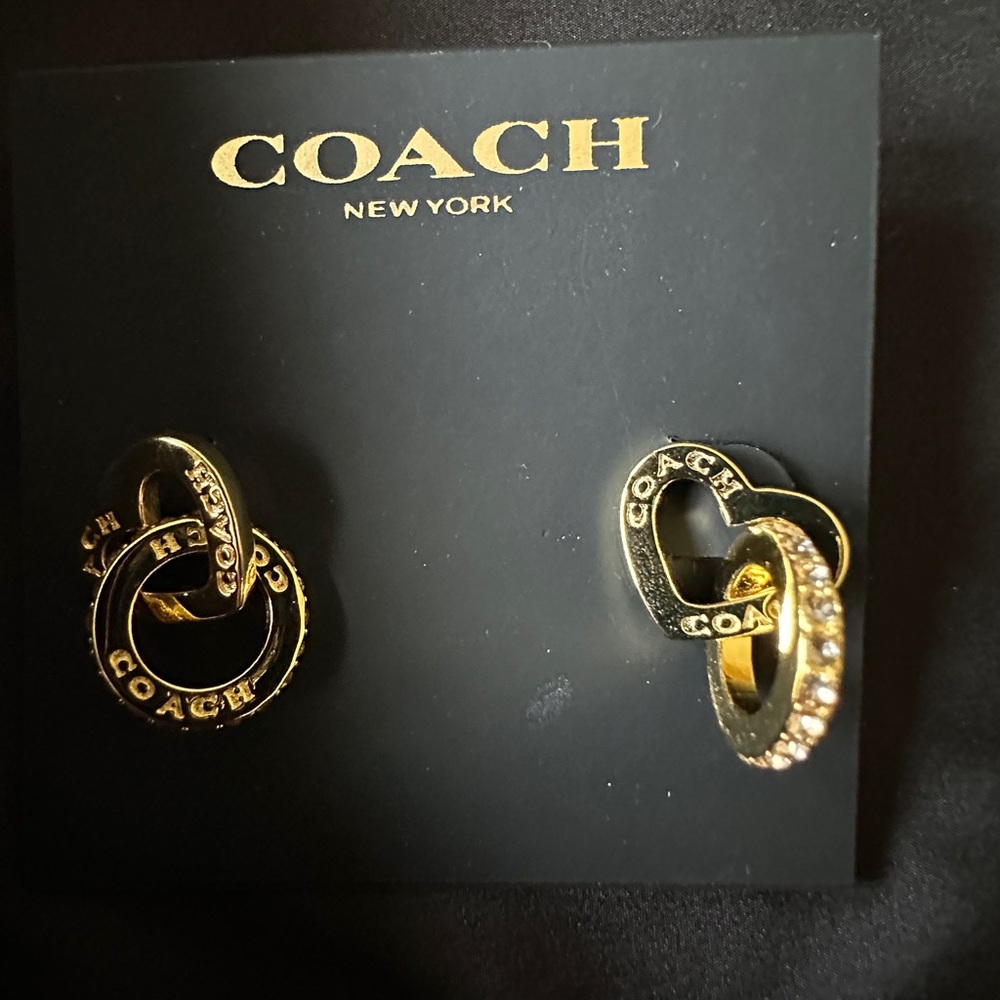 COACH Gold Interlocking Heart and Ring Earrings Pierced Post Classic NWT GIFT